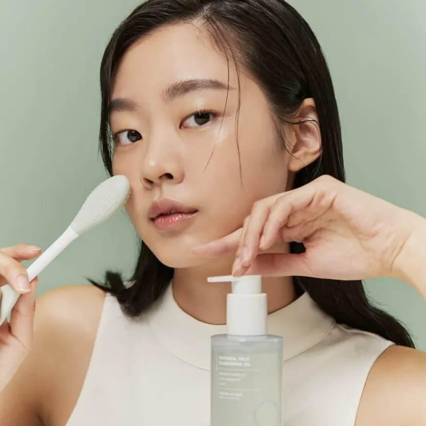 Natural Mild Cleansing Oil 200ml