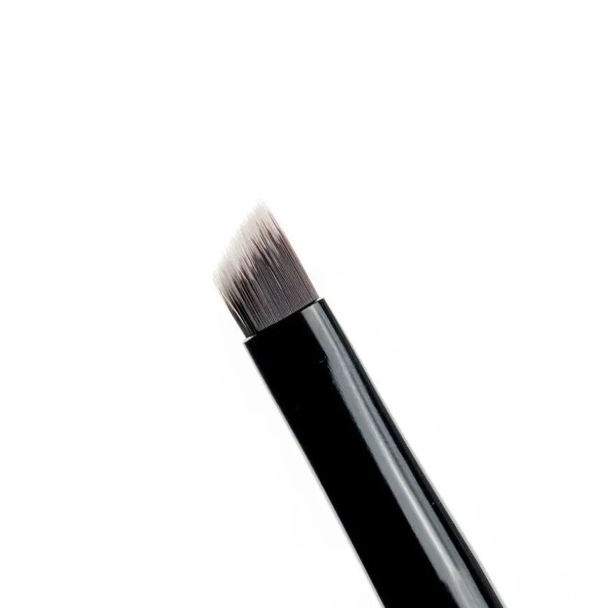 No. 21 Precise Brow Brush