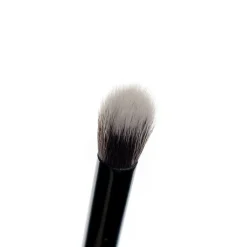 No. 16 Tapered Blending Eye Brush