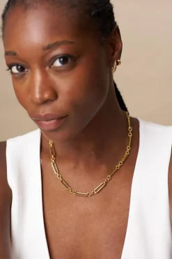 Pave Leaf Curved Stud Earrings