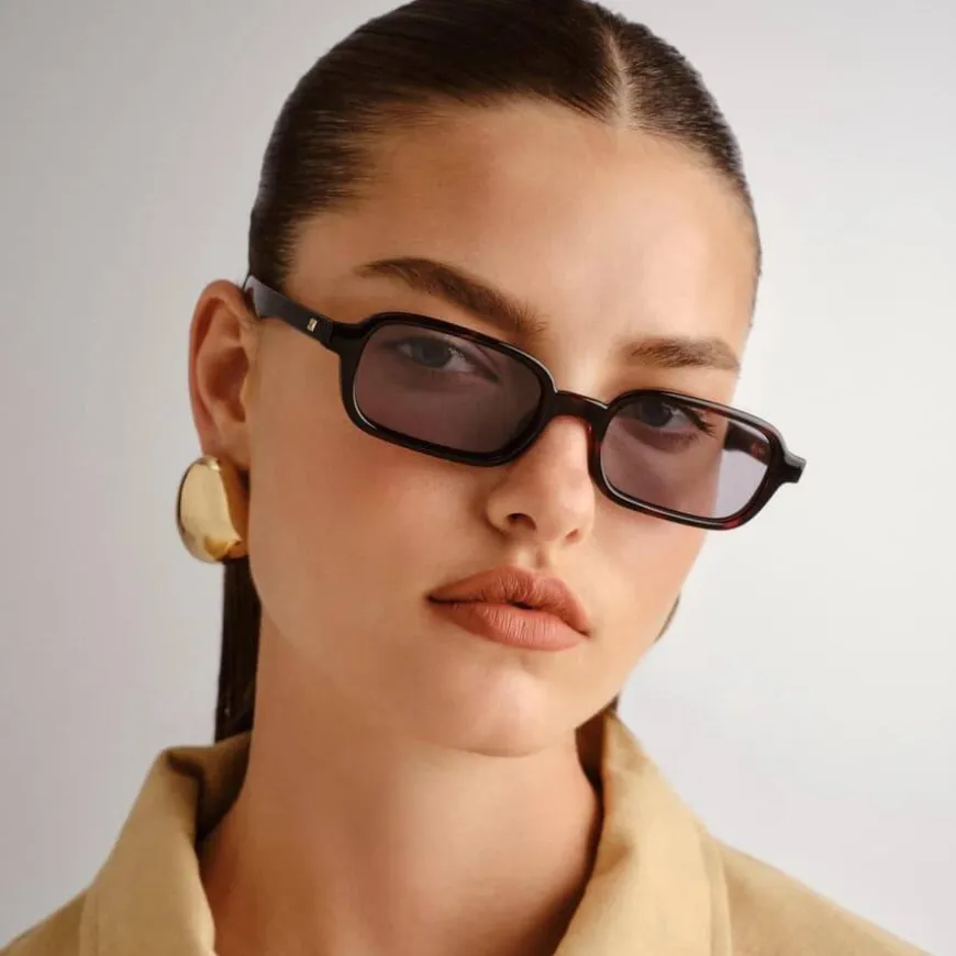 Pilferer Cherry Tort/Smoke Tint Lens