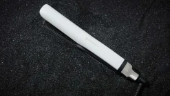 Platinum+ Hair Straightener White