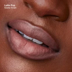Pop Longwear Lipstick Matte Latte Pop 3,9g