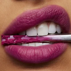 Powder Kiss Lipstick Velvet Punch 3g