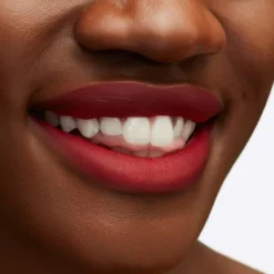 Powder Kiss Liquid Lipcolour 40 Ruby Boo 5ml