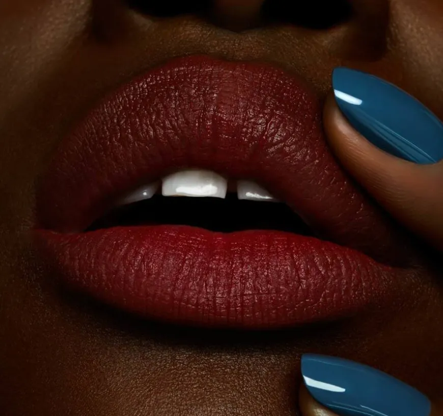 Powder Kiss Liquid Lipcolour Fashion Emergency 5ml