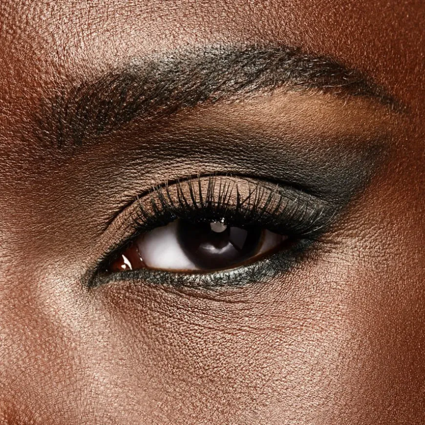 Pro Longwear Paint Pot It's Fabstract 5g