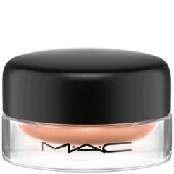 Pro Longwear Paint Pot Layin Low 5g