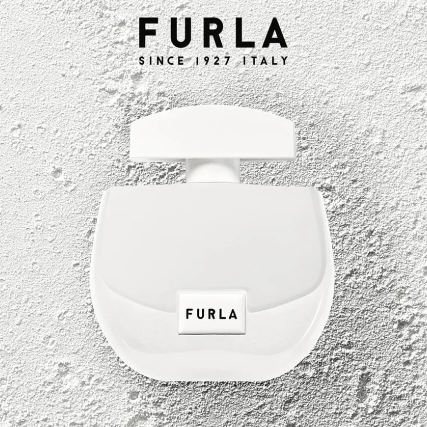 Pura Eau De Parfum 50ml