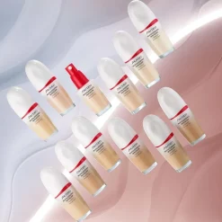 RevitalEssence Skin Glow Foundation 520 30ml