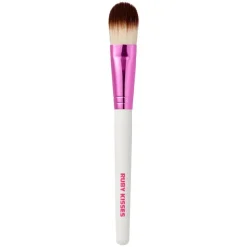 Ruby Kisses Foundation Brush