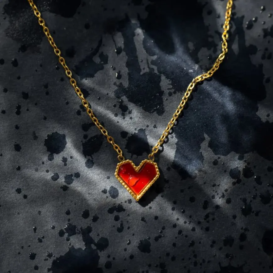 Sarah Red Heart Necklace Stainless Steel