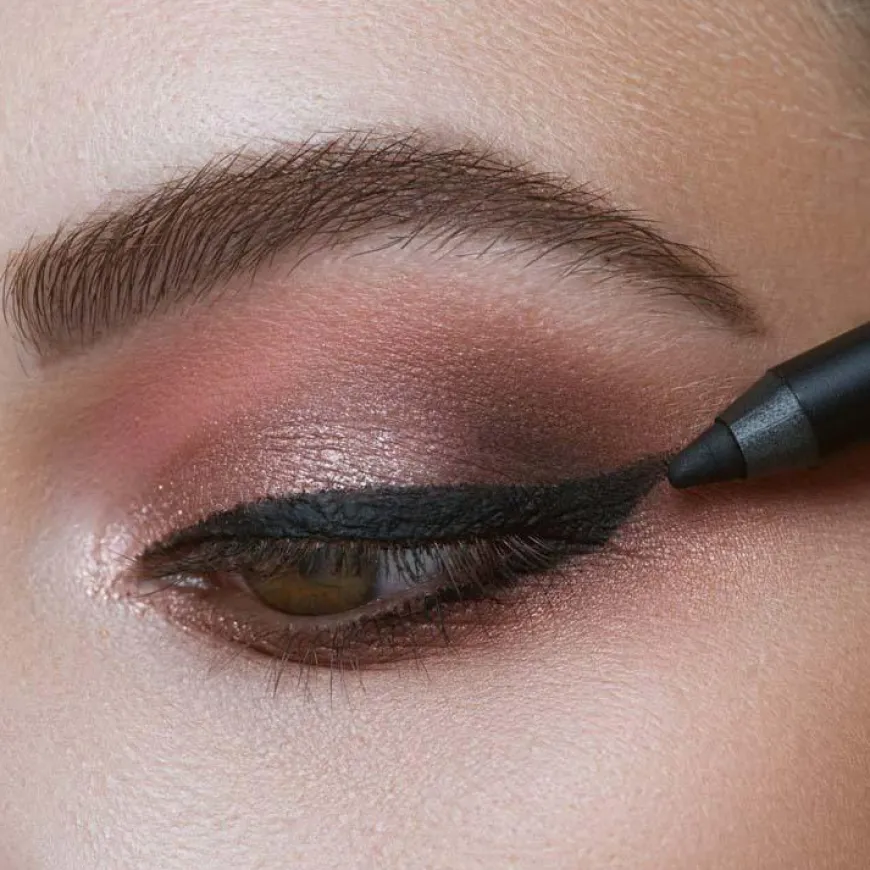 Soft Eye Liner Waterproof #10 Black 1,2g