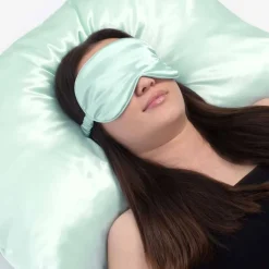 Sovesett - putetrekk og sovemaske i sateng