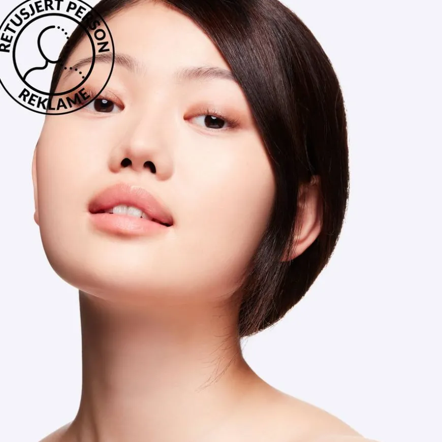 Studio Radiance Moisturizing + Illuminating Silky Primer 30ml