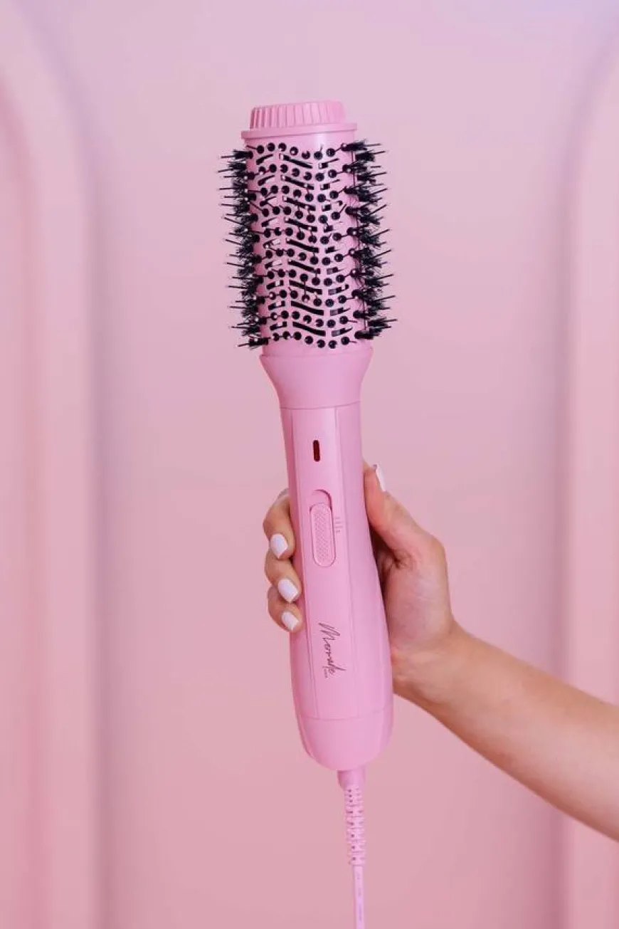 The Blow Dry Brush Pink