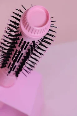 The Blow Dry Brush Pink