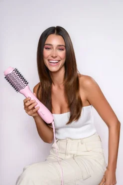 The Blow Dry Brush Pink