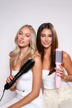 The Blow Dry Brush Pink