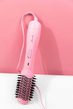 The Blow Dry Brush Pink