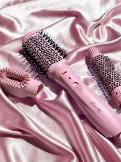 The Interchangable Blow Dry Brush