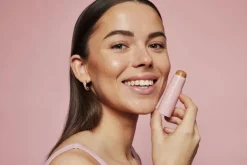 The Wonder Stick Bronze & Contour Golden Truffle 8g