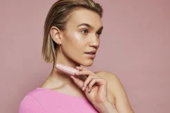 The Wonder Stick Highlight Pink Champagne 7g