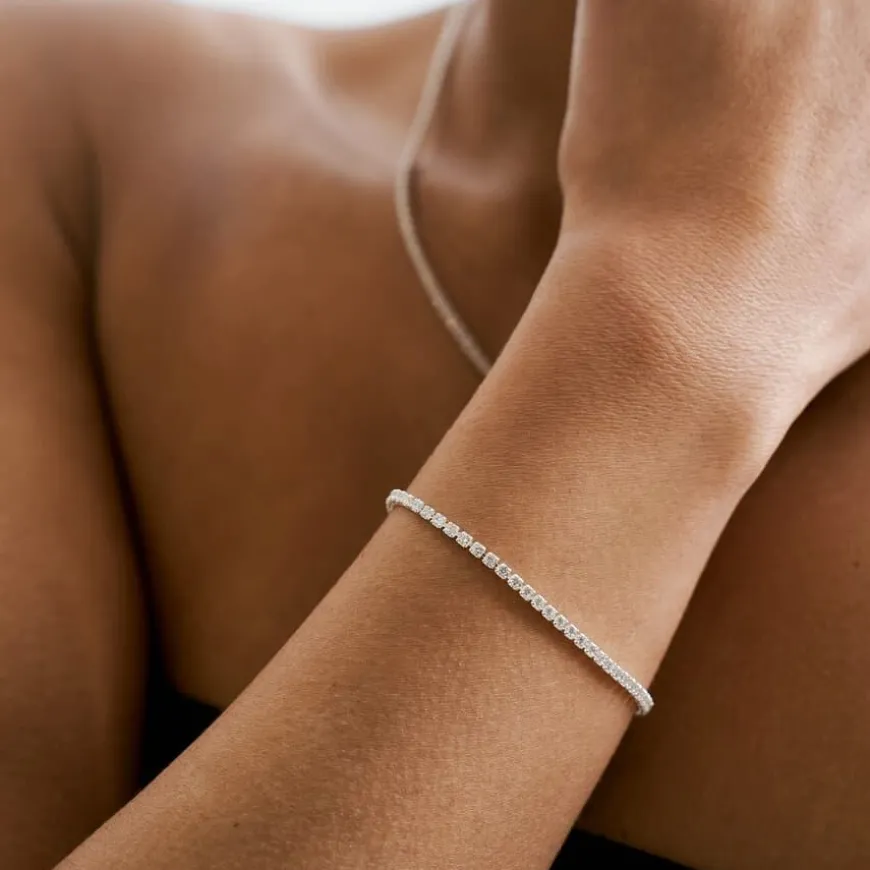 Thin Tennis Bracelet Gold