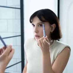 Tint N Tame Eyebrow Pencil With Spoolie Dark Brown 0,2ml