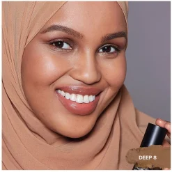 Tinted Blur Foundation Stick Nude 8 Deep 6,2g