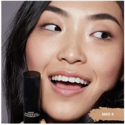 Tinted Blur Foundation Stick Nude 4 Medium 6,2g