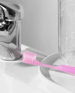 Toothbrush Pink