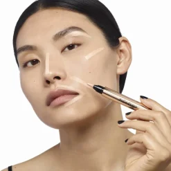 Touche Éclat Highlighter Pen #1 Luminous Radiance 2,5ml