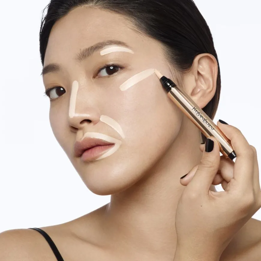 Touche Éclat Highlighter Pen #2 Luminous Ivory 2,5ml