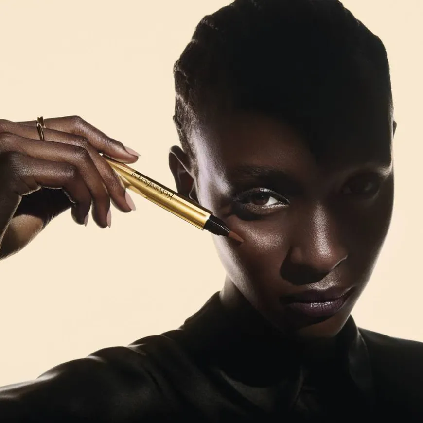 Touche Éclat Highlighter Pen #2 Luminous Ivory 2,5ml