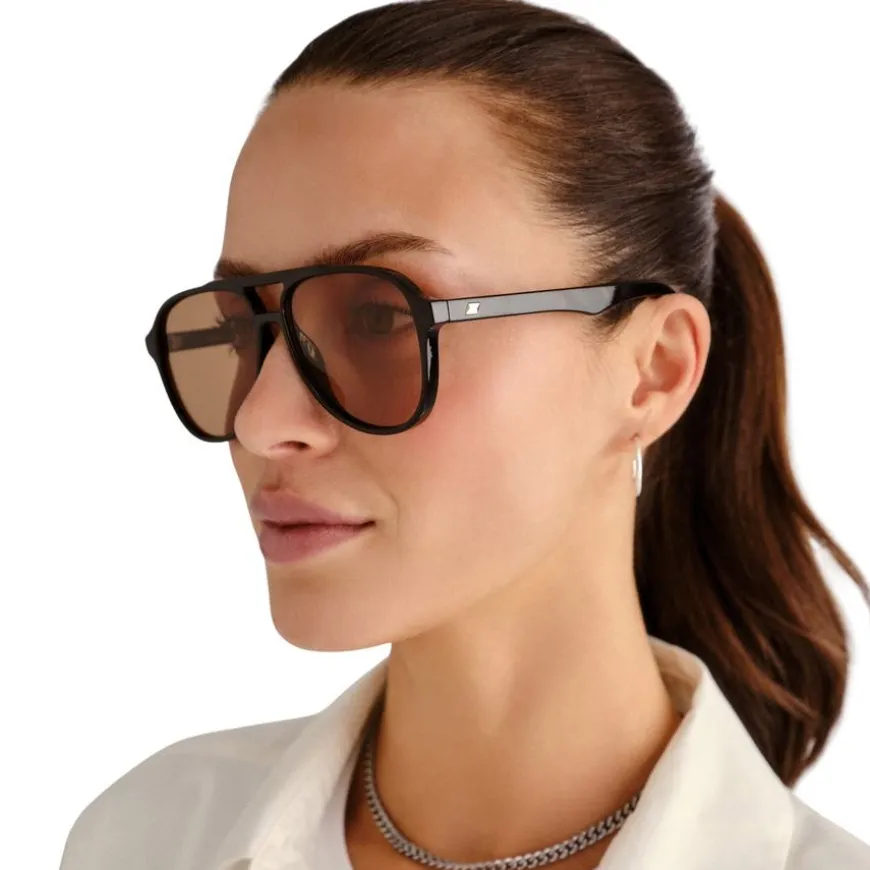 Tragic Magic Black With Tan Tint Lens