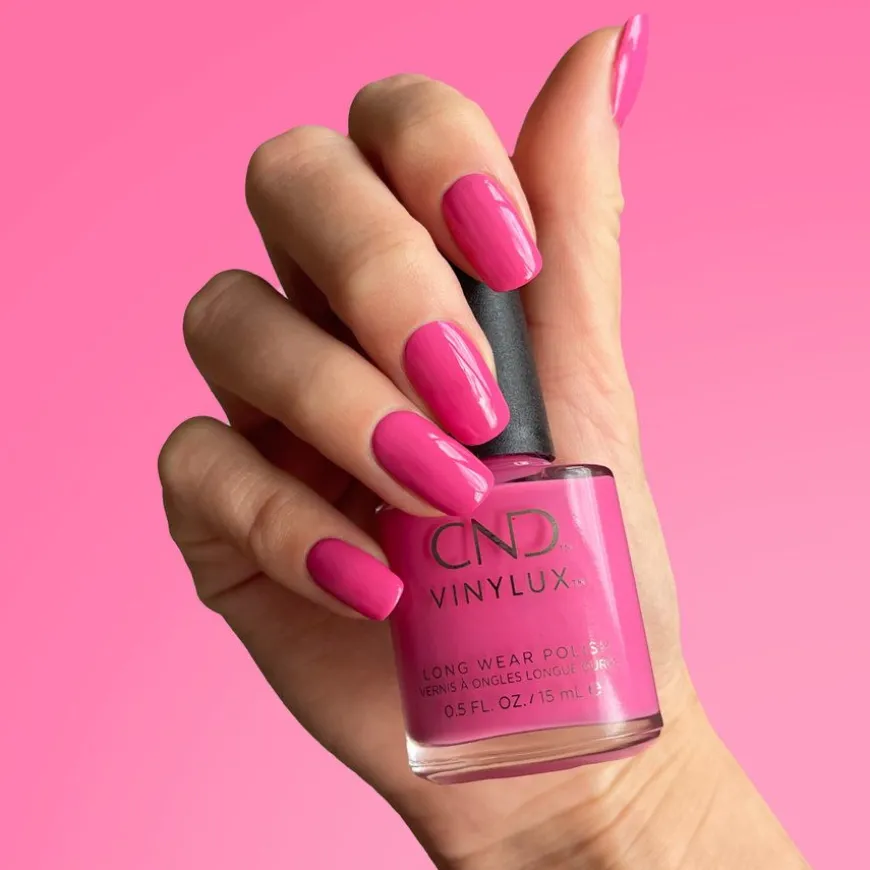 VINYLUX Long Wear Polish Hot Pop Pink #121 15ml