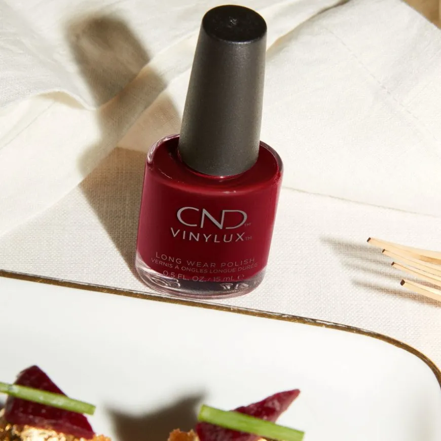 VINYLUX Long Wear Polish Bordeaux Babe #365 15ml