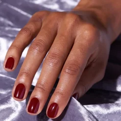 VINYLUX Long Wear Polish Bloodline #106 15ml