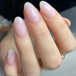 VINYLUX Long Wear Polish Negligee #132 15ml