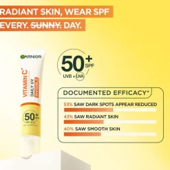 Vitamin C* Glow-Boosting Daily UV Fluid SPF50+ 40ml
