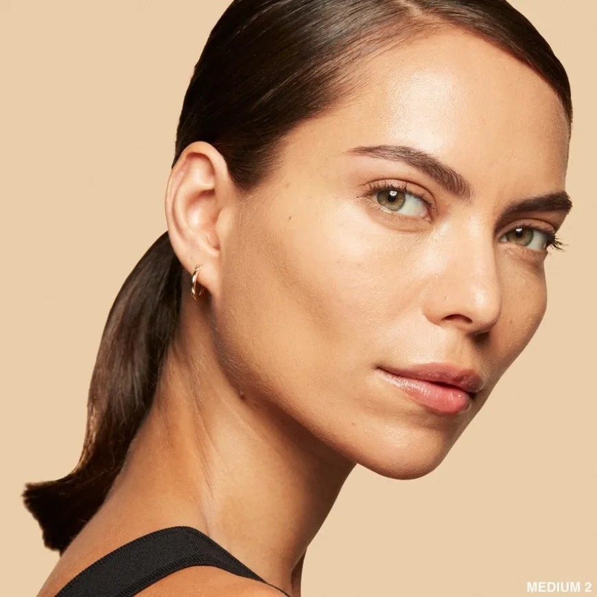 Vitamin Enriched Skin Tint SPF15 Medium2 50ml