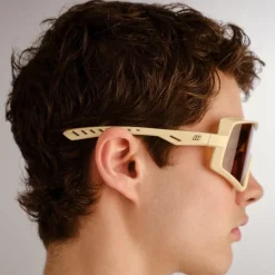 Vulture Ivory With Light Brown Mono Lens