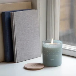 ØY Scented Candle 200g