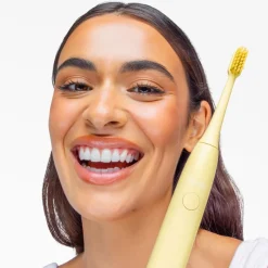 Yellow Electric Toothbrush 1pcs